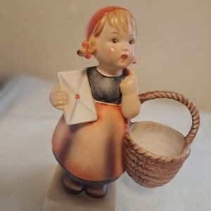 Goebel Hummel Meditation # 13/0 Full Bee TMK 2 Excellent No Chips Or Crazing